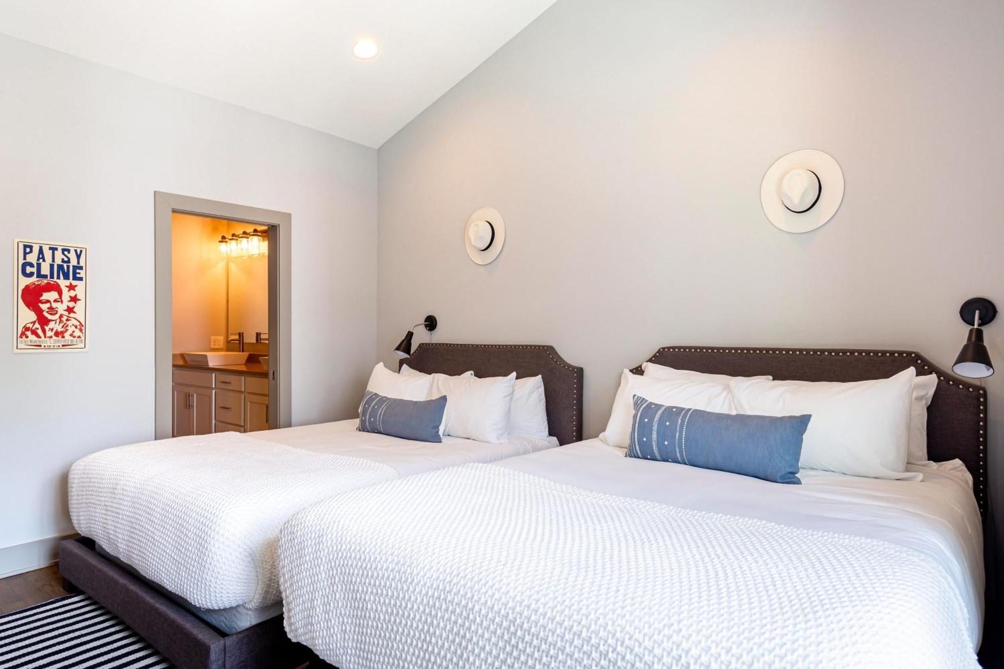 Waverly By Avantstay Nashville-Inspired Townhome W Luxury Kitchen Pool Table מראה חיצוני תמונה