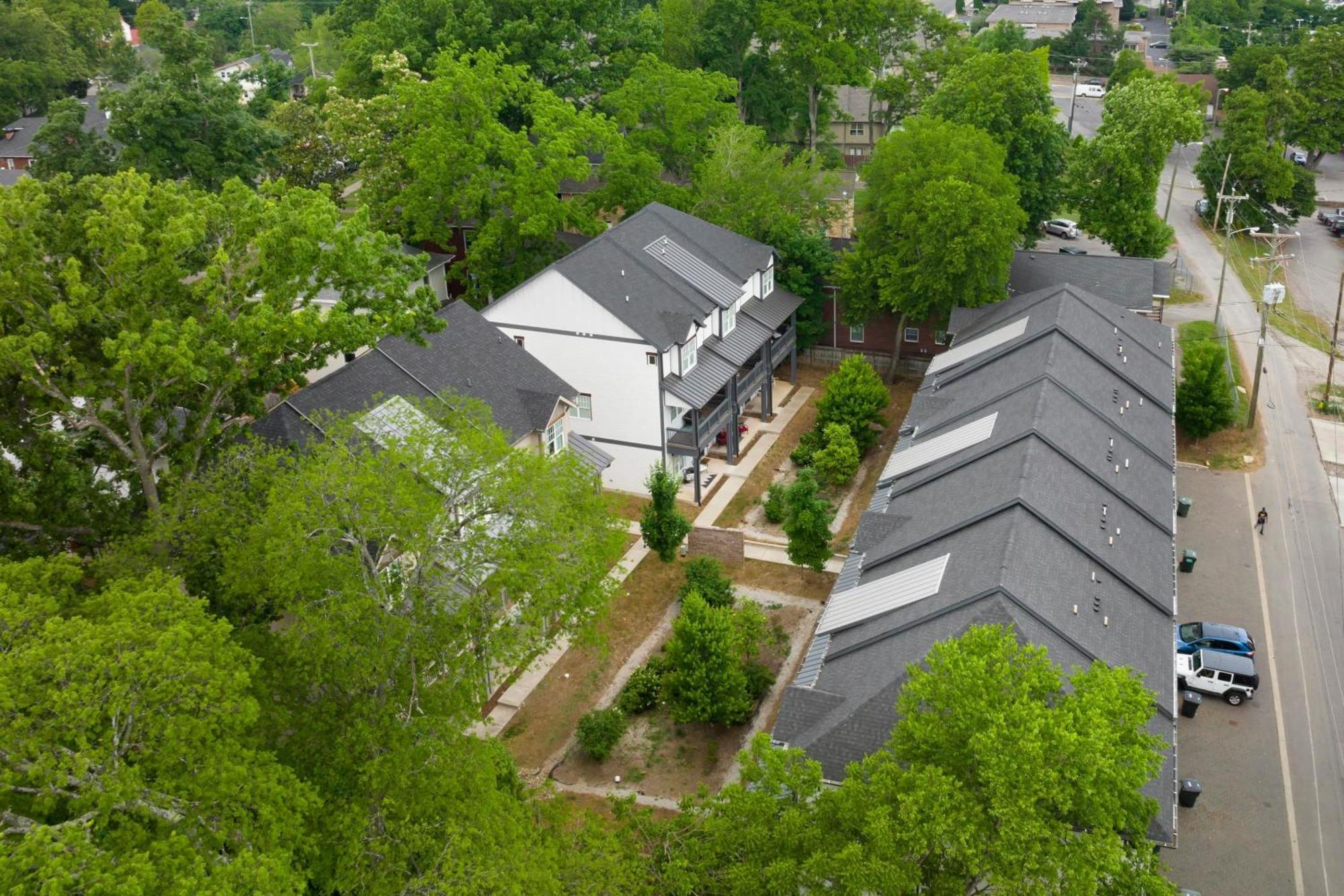 Waverly By Avantstay Nashville-Inspired Townhome W Luxury Kitchen Pool Table מראה חיצוני תמונה