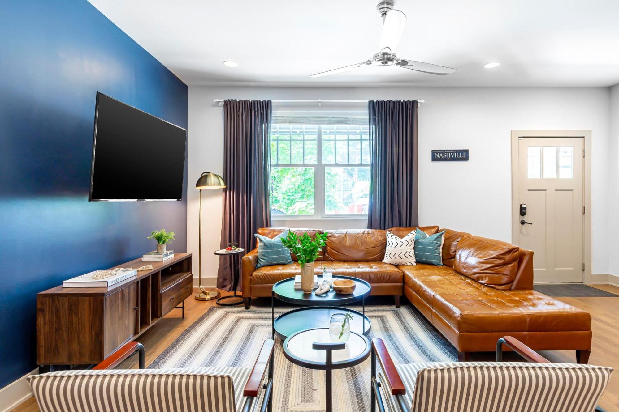 Waverly By Avantstay Nashville-Inspired Townhome W Luxury Kitchen Pool Table מראה חיצוני תמונה