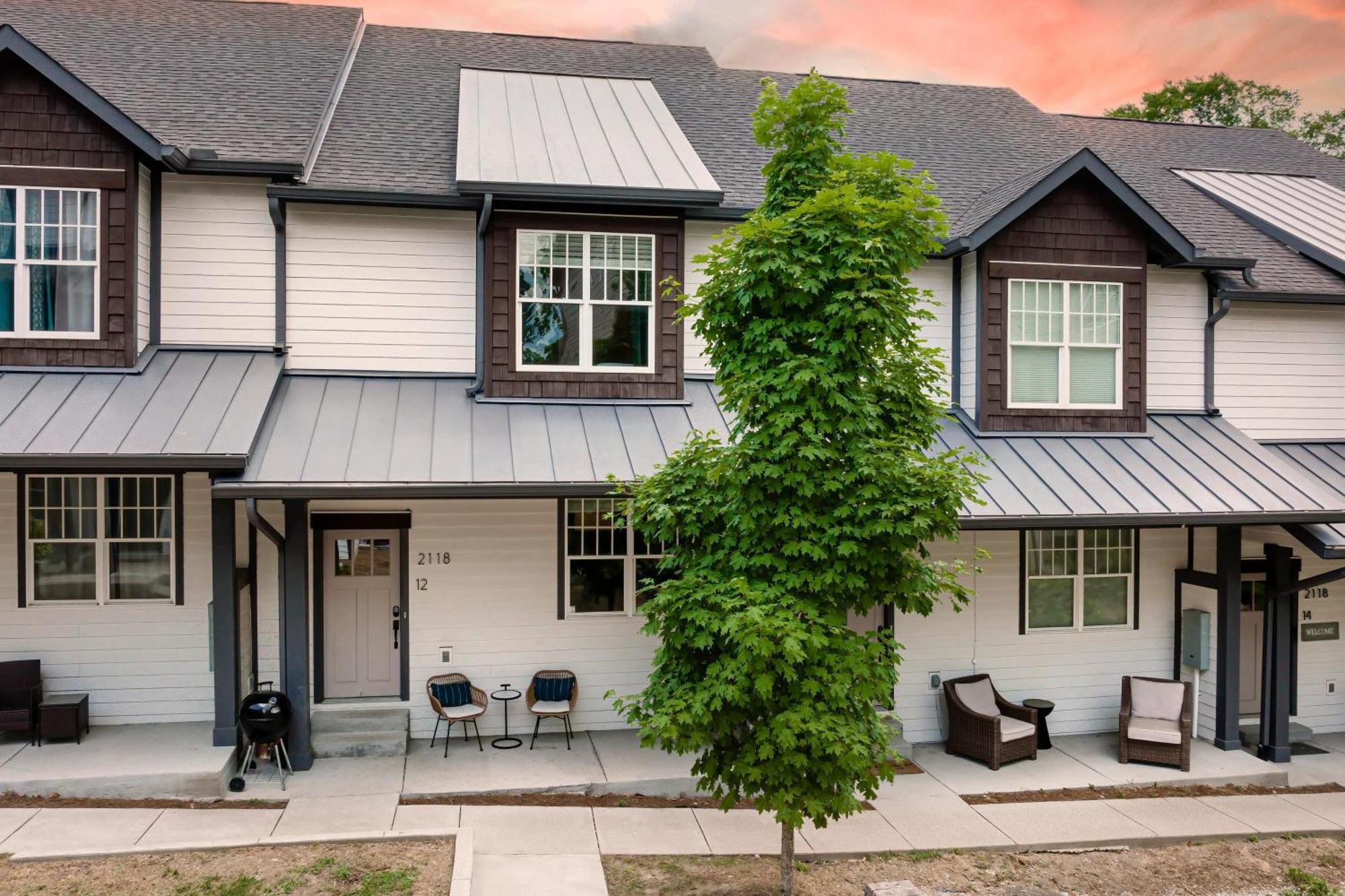 Waverly By Avantstay Nashville-Inspired Townhome W Luxury Kitchen Pool Table מראה חיצוני תמונה